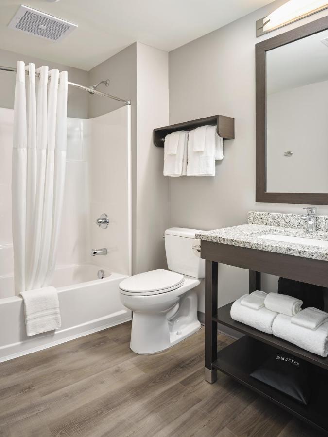 Stayapt Suites San Antonio-Randolph Live Oak Dış mekan fotoğraf