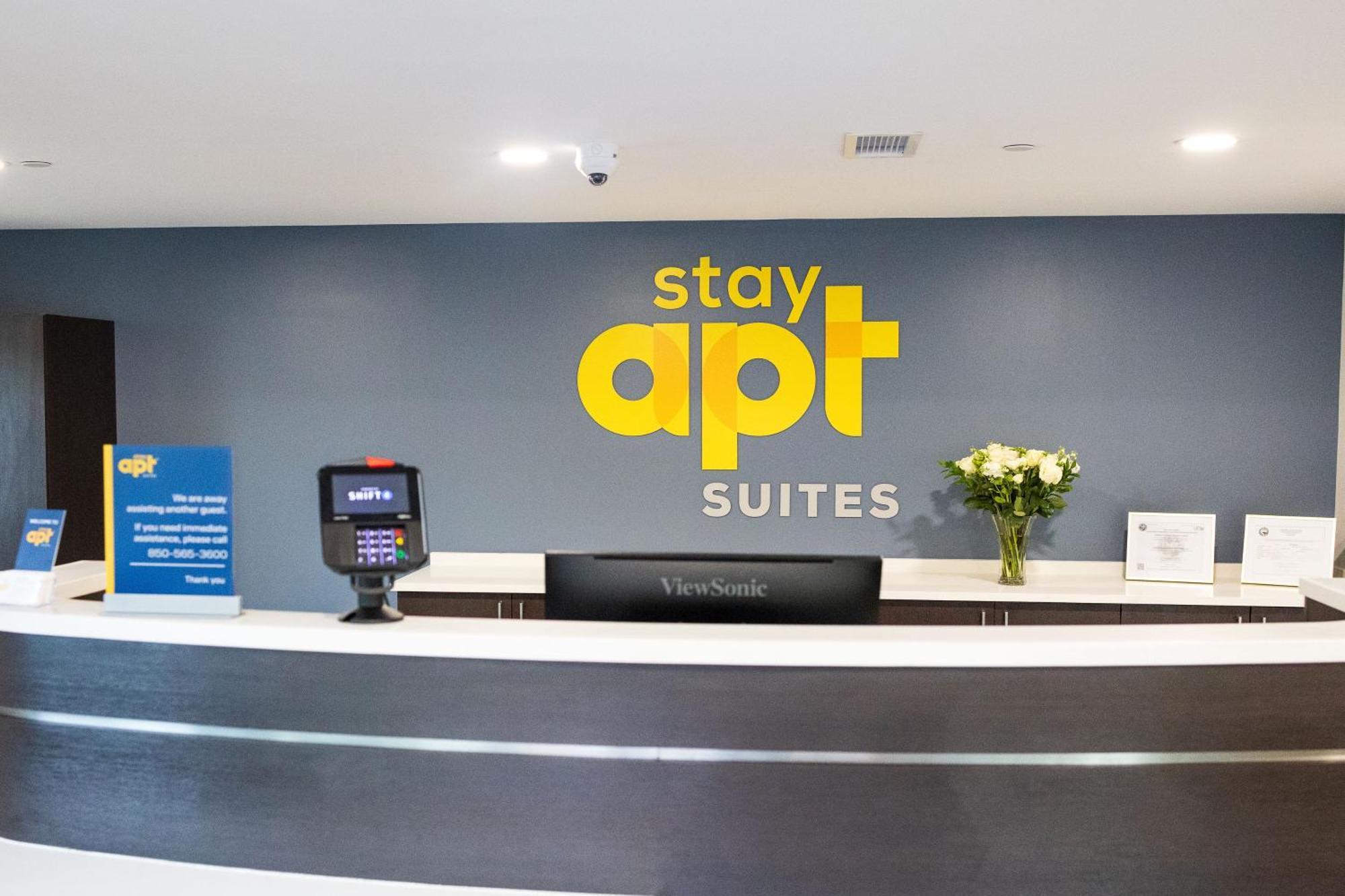 Stayapt Suites San Antonio-Randolph Live Oak Dış mekan fotoğraf